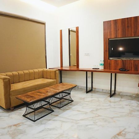 The Krati Resort And Convention Centre Bareilly Extérieur photo