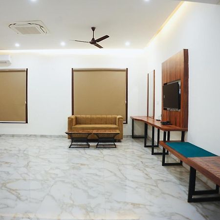 The Krati Resort And Convention Centre Bareilly Extérieur photo