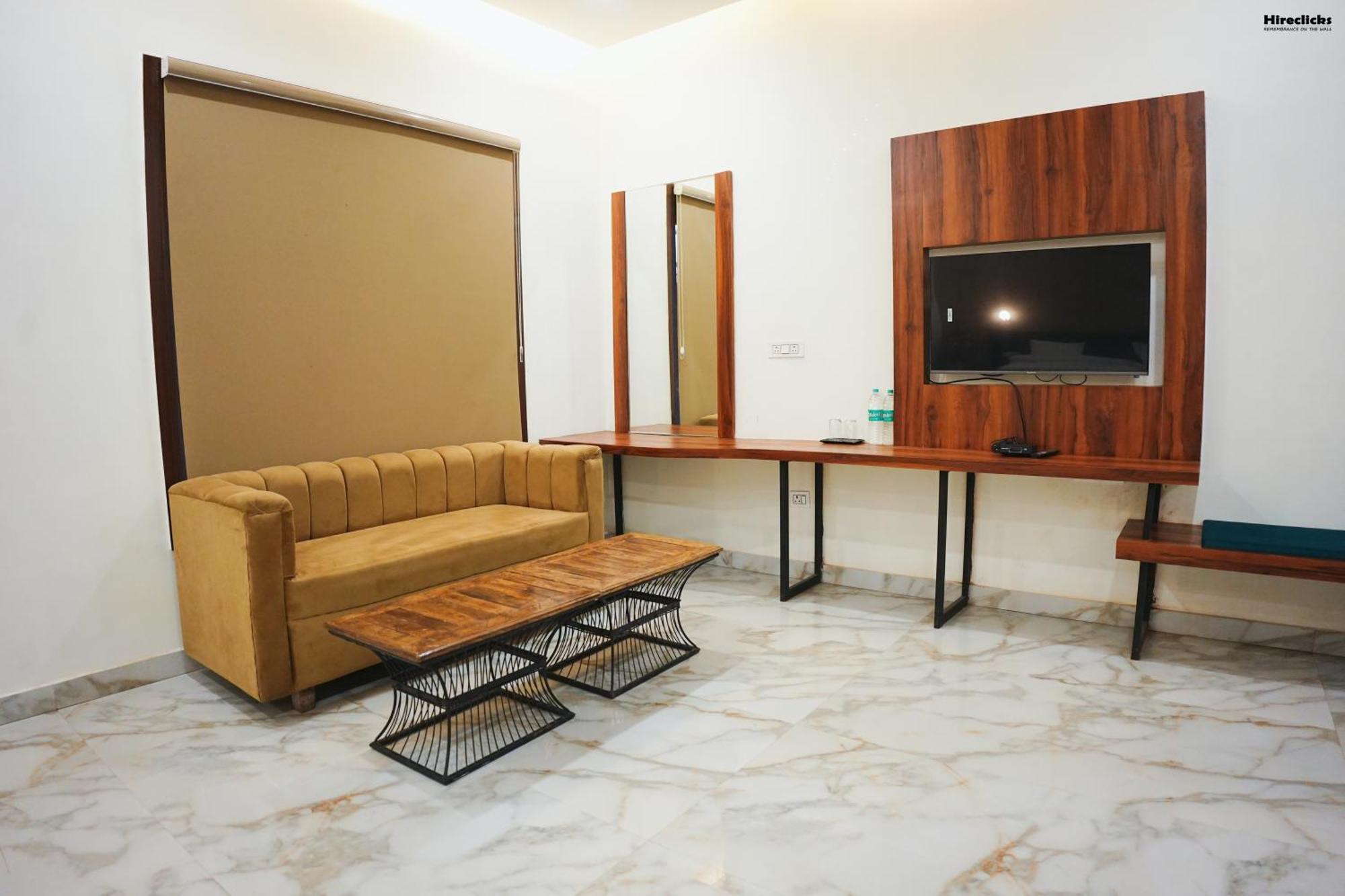 The Krati Resort And Convention Centre Bareilly Extérieur photo