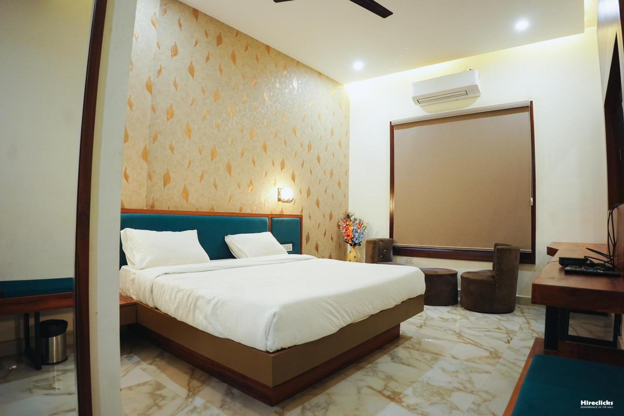 The Krati Resort And Convention Centre Bareilly Extérieur photo